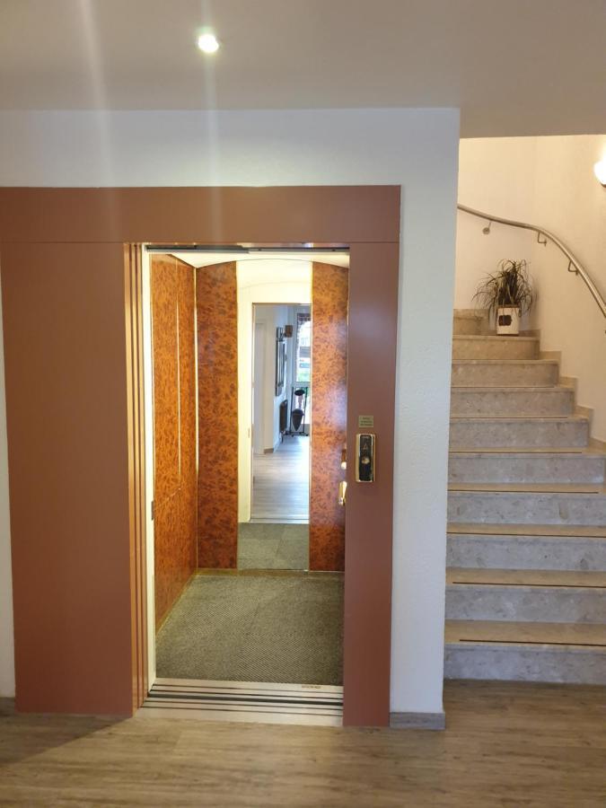 Hotel Blischke 卡罗利嫩西尔 外观 照片